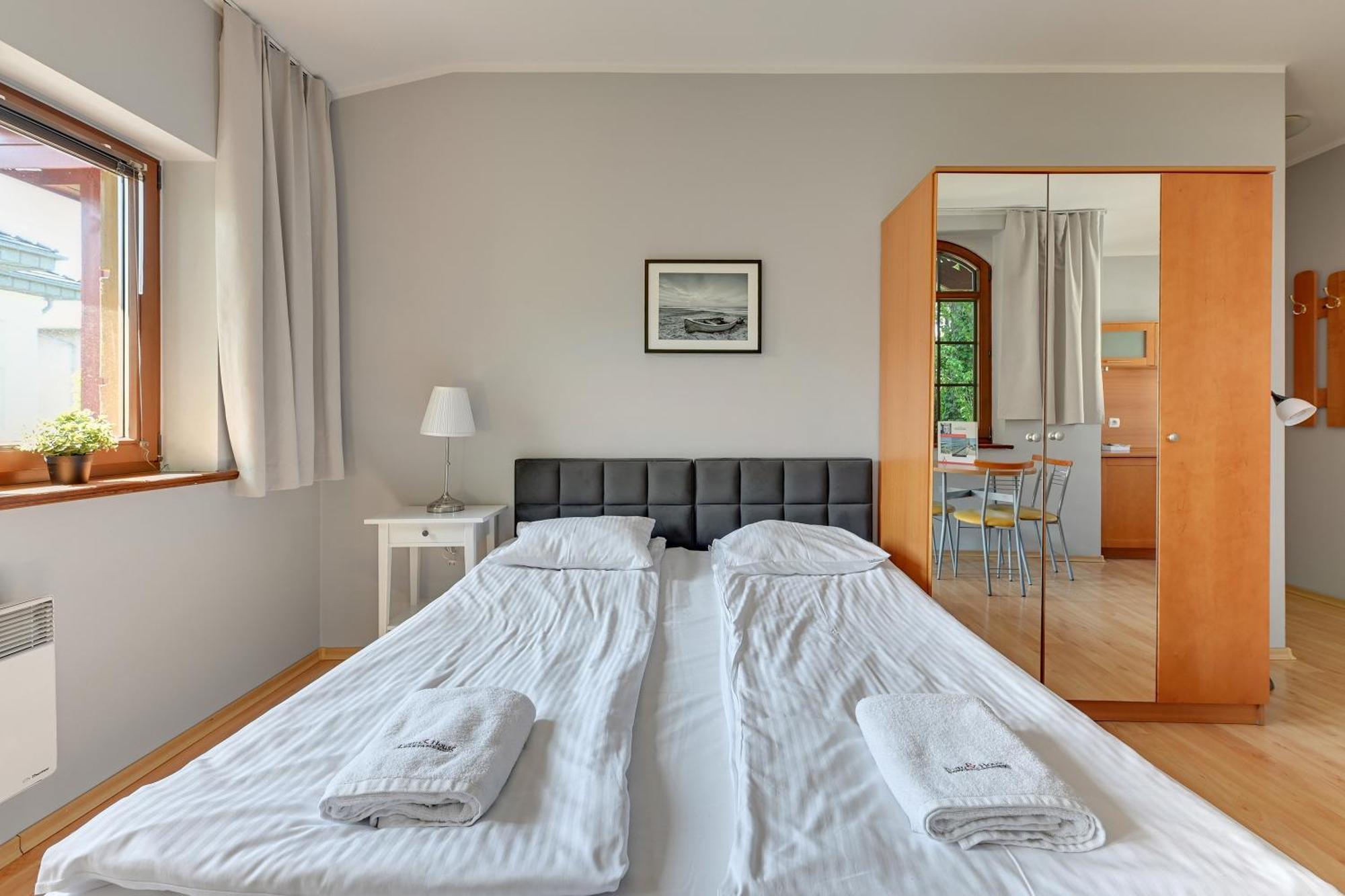 Dom & House - Apartamenty Zacisze Сопот Екстер'єр фото