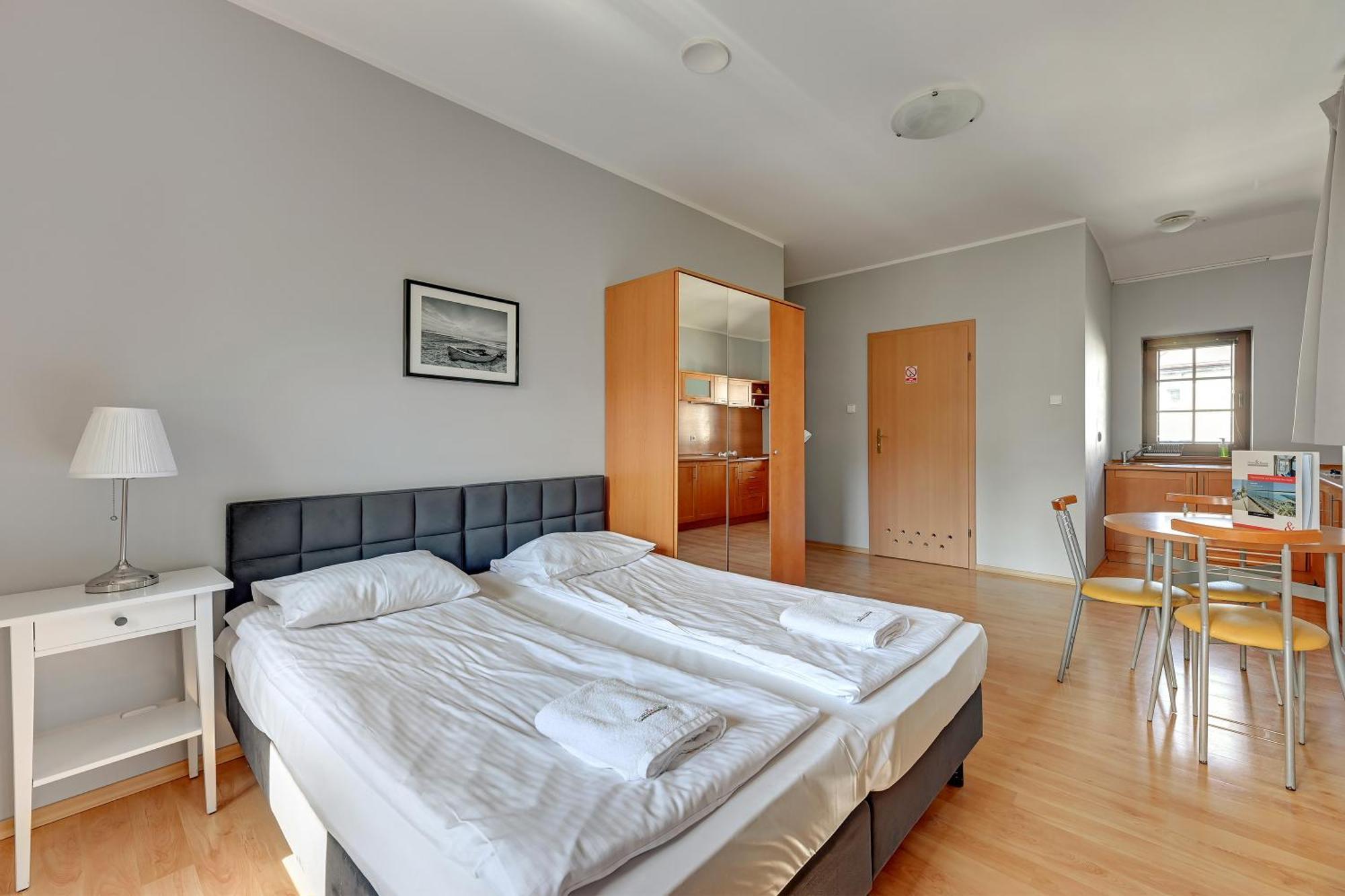 Dom & House - Apartamenty Zacisze Сопот Екстер'єр фото